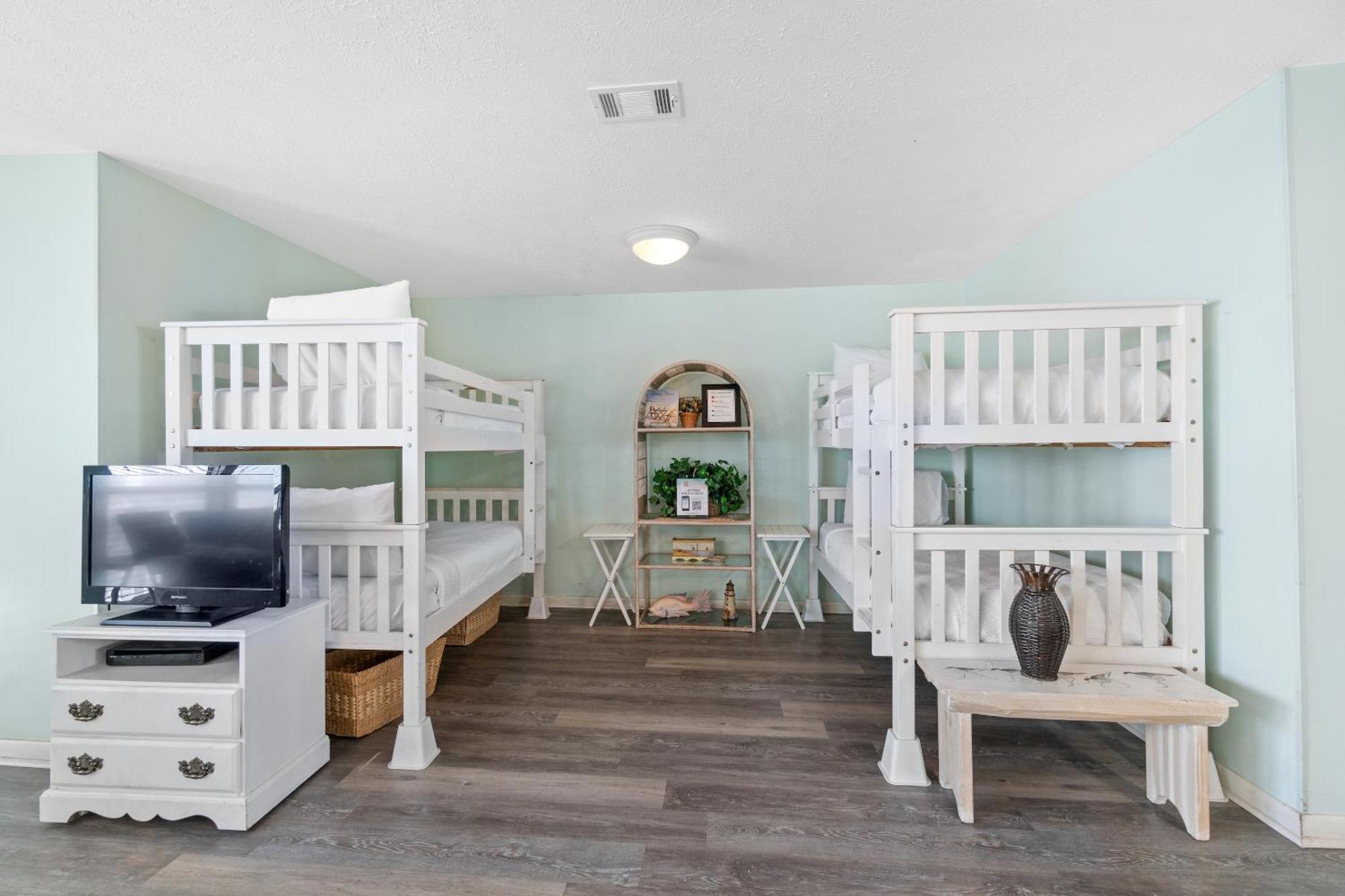 Southwind By Panhandle Getaways Panama City Beach Room photo