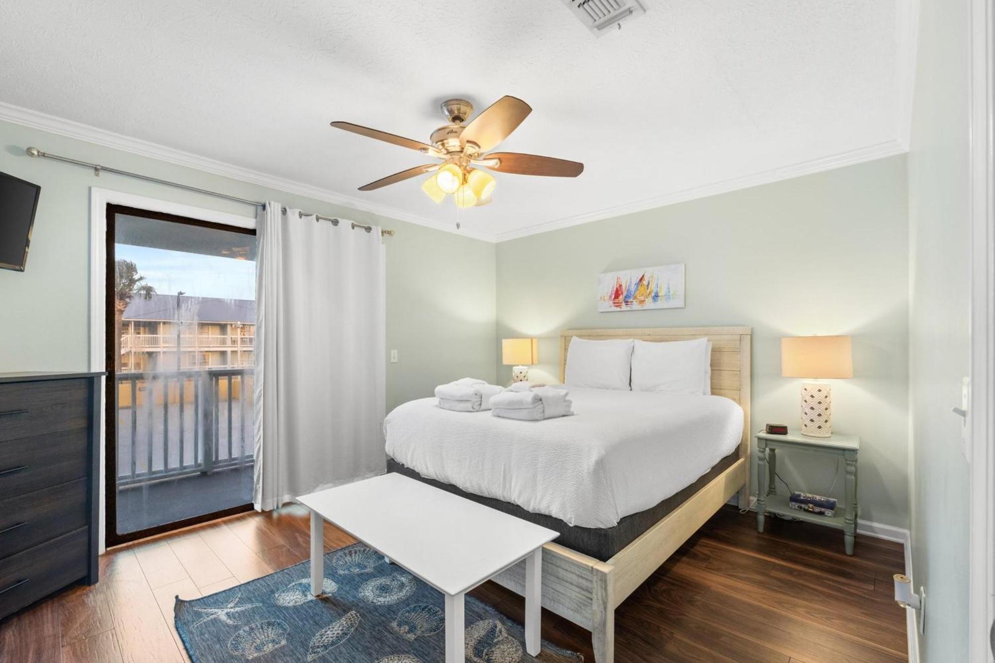 Southwind By Panhandle Getaways Panama City Beach Room photo